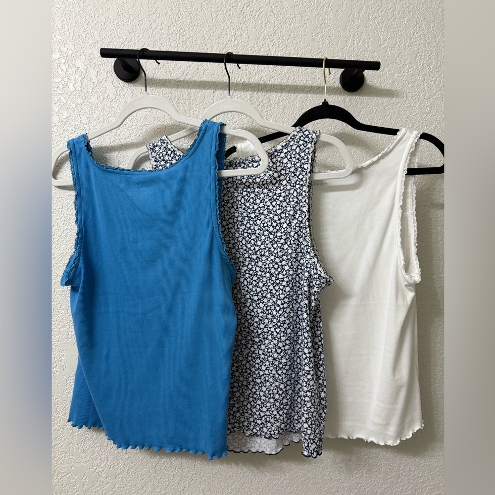 Tank Tops - Picture 2 of 8